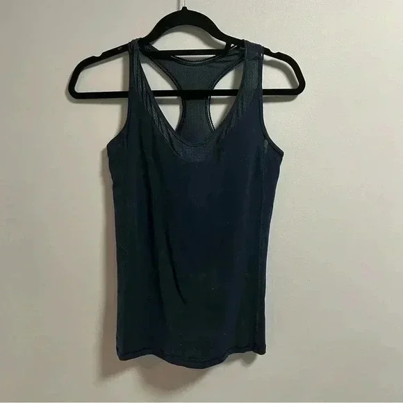 Lululemon Tank - Picture 1 of 3